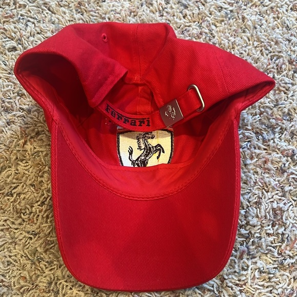 Ferrari hat - Picture 2 of 4